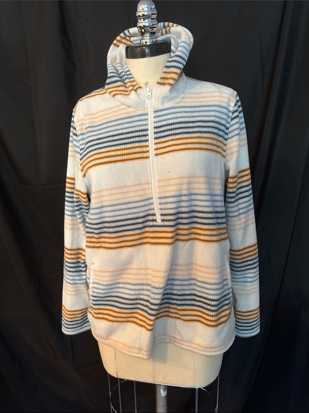 Striped Quarter-Zip Pullover Sweater - White, Blue & Brown